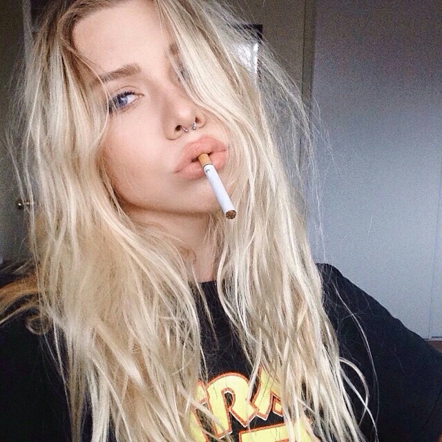 8B5C2832 29B4 4911 9FA7 C1D2F3C25147