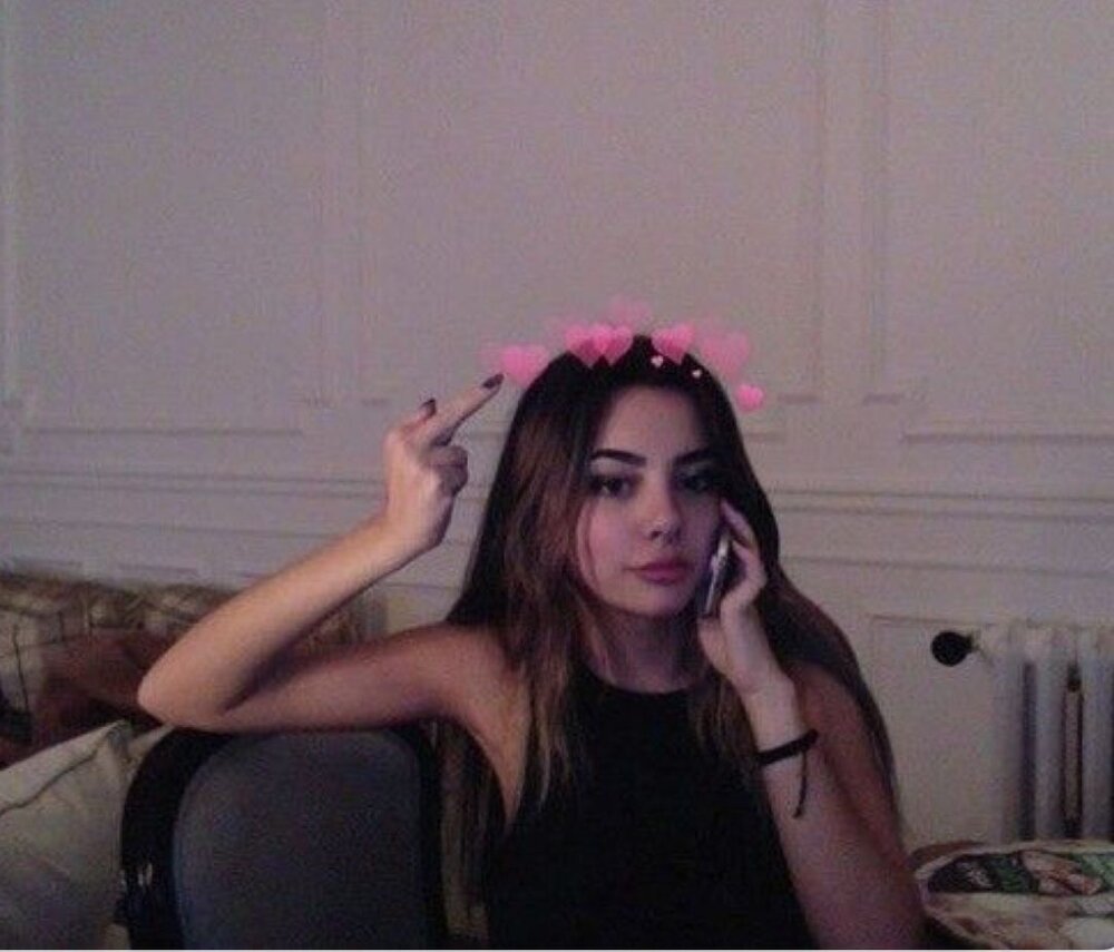 9F7EB610 3561 4DB9 B27F C3CF7AEC2BB1