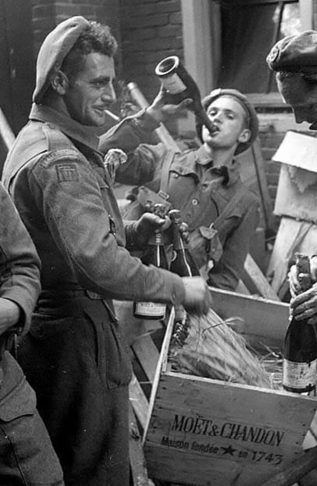 710C3F0B 99E8 4976 A288 F4563DF66B30