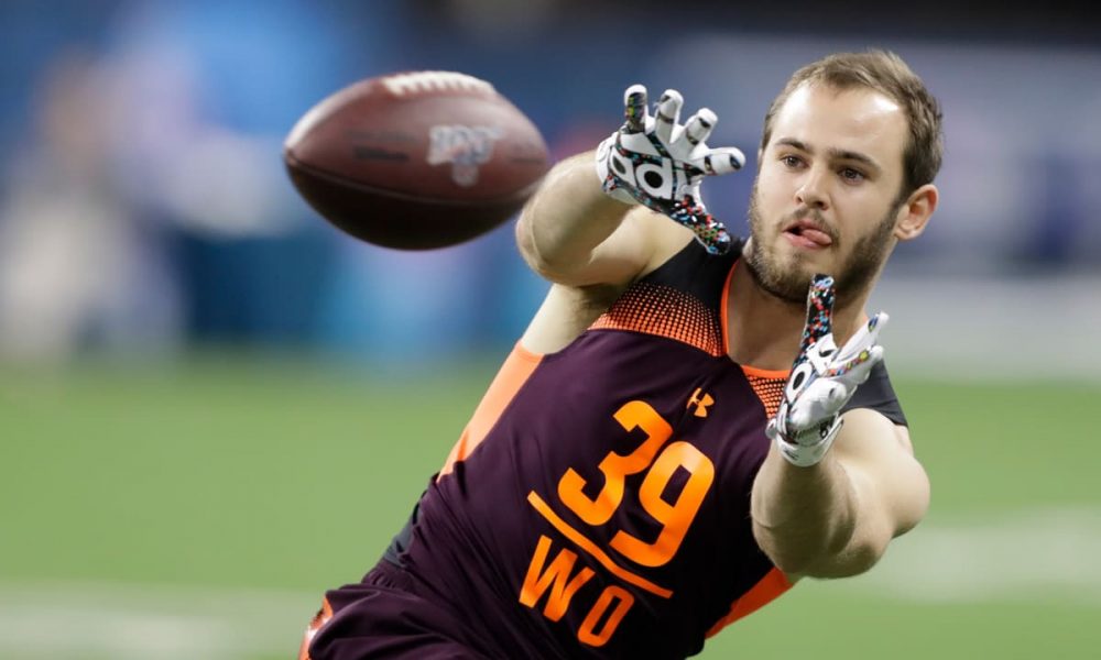 Hunter Renfrow 1000x600