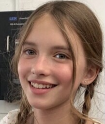 76AC4CF8 8CC1 430F 83FC 42432FC0C97D