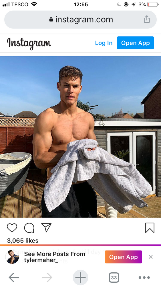 2FFF67D2 040F 46F4 B617 38A23B36D4B1