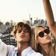 7878e45a911818fa10351db92cce4c90  jordan barrett selfies