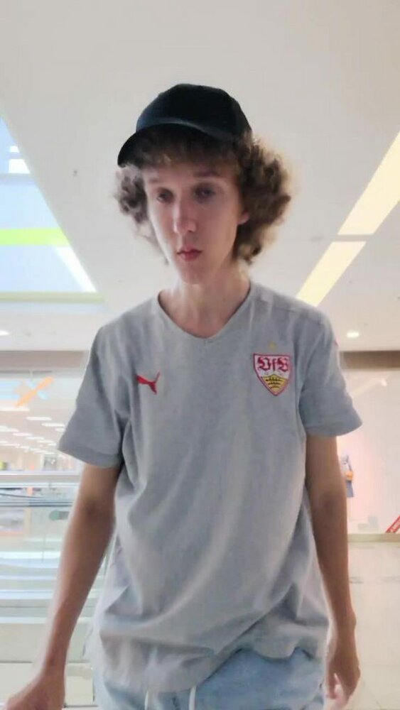 1BF29240 A40A 4483 978D 2D79FEC0ACB7