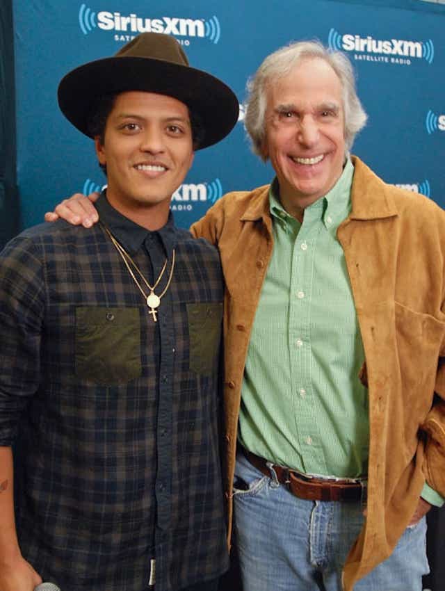 Henrywinkler brunomars siriusxm 1 3 4