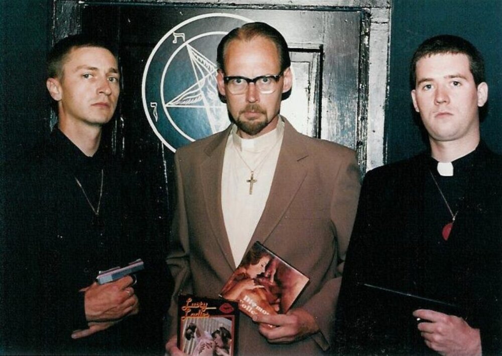 Mason satanic priest w porn 1024x727
