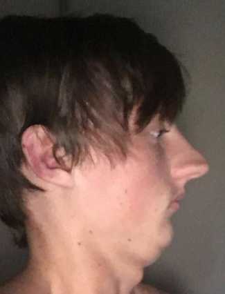 EE242641 9D2B 4EAA A806 B5857E0EB6BC