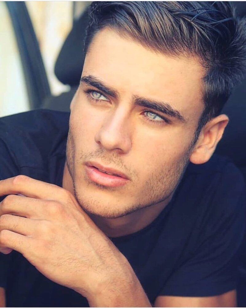 Fb77308d34bd6929052a0e46eb8352d5