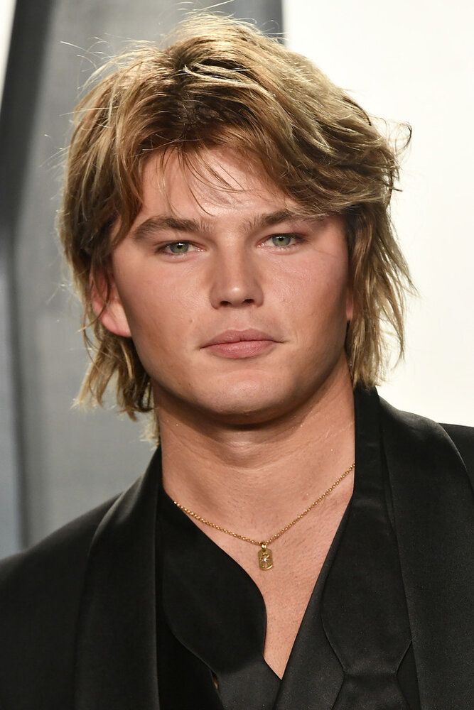 2020VanityFairOscarPartyHostedRadhikaBANCGeYRRp4x