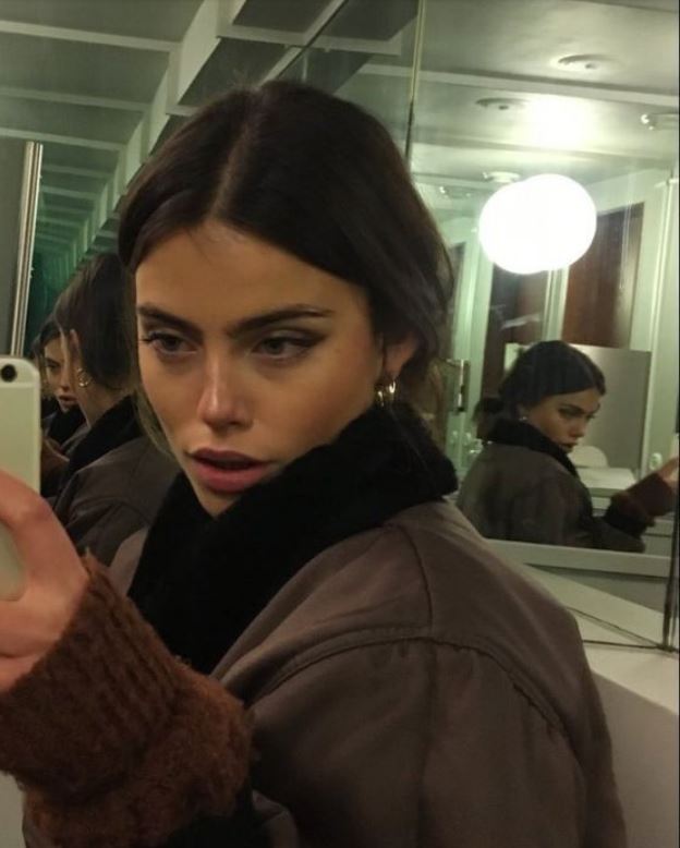 826129B9 7C8B 42FE 9D5A AC9D7B034620