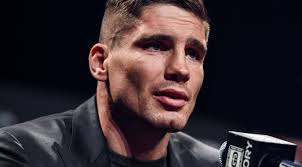Rico Verhoeven signs new exclusive multi-year agreement with GLORY |  FightBookMMA