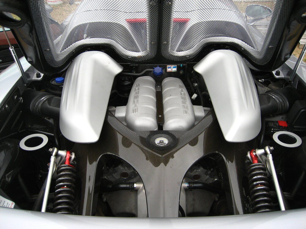 Porsche Carrera GT Engine