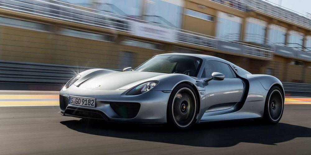 546b24cf6fae2   009porsche918spyder lg