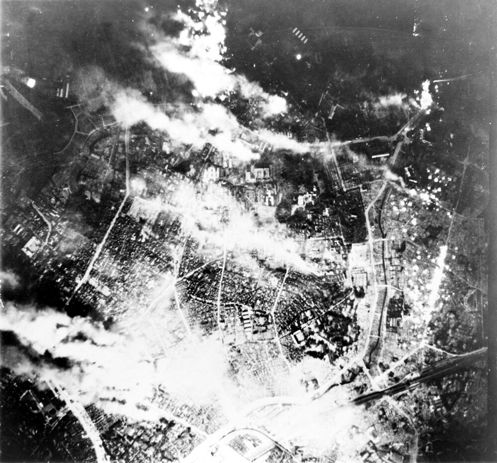 1200px Firebombing of Tokyo