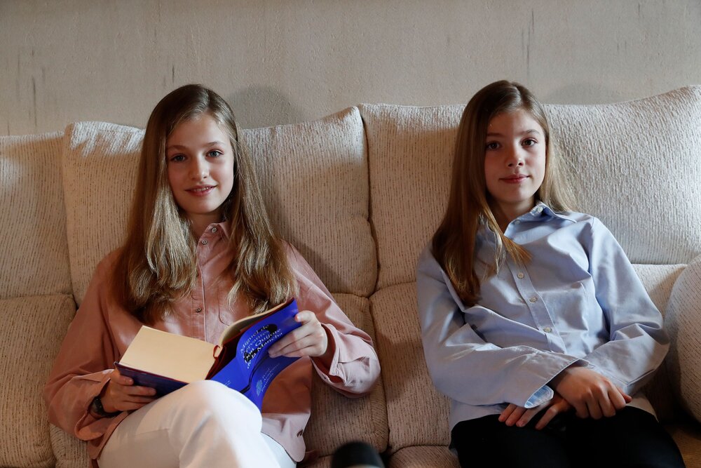 Princess leonor of spain reads don quixote 1587743823
