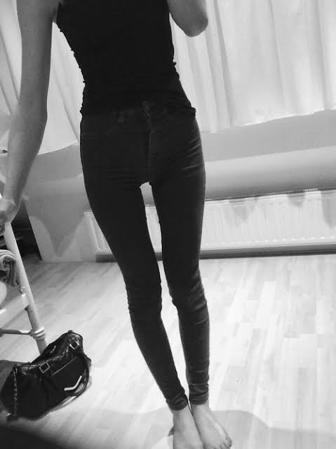 2E75036B 1822 49FB 956D 16B2A8F3A3F5