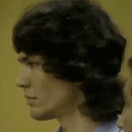 5634