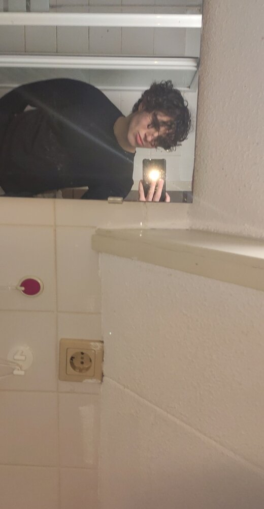 Snapchat 1201684810