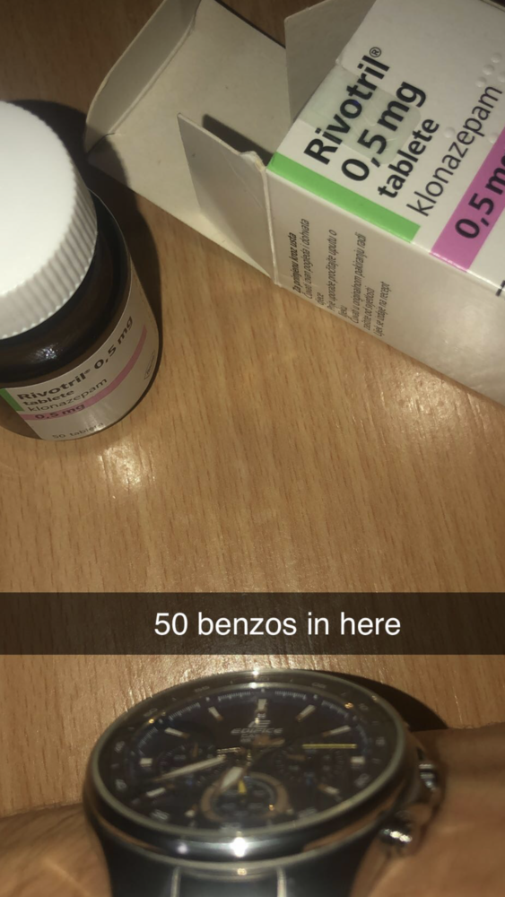 B5A9EA2F 8B5A 4CFE A600 B223B7D0B3D3