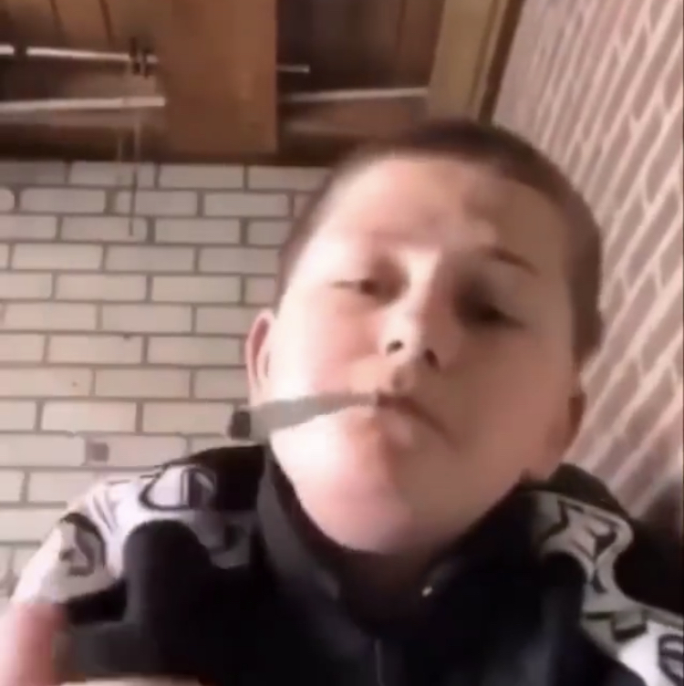 8F586339 9464 4E48 B273 97656BDC1574