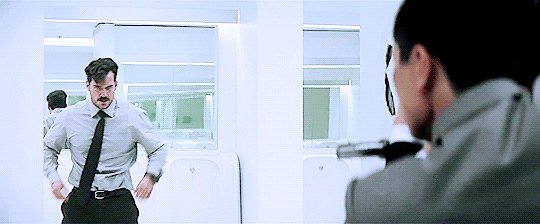 Tumblr p3oo675Rnl1sxaki2o3 540