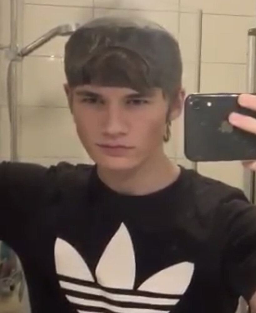 D4FE0049 EAD6 49DC B857 15DCAF11EAAC