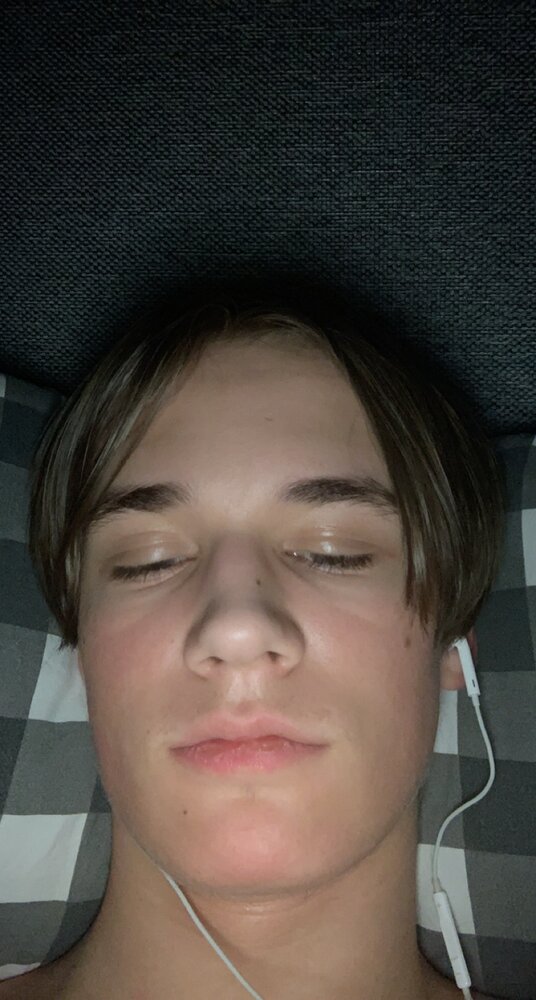 9A5B009D C0B1 4B4B A257 B132369E8B0A