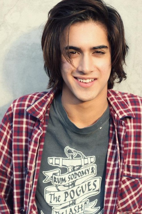 Avan Jogia avan jogia 31781982 500 750