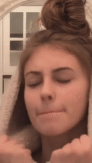 FB7FC822 EECA 43FE 9C76 7CBA47F94ECC