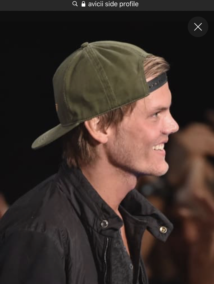 27426821 074F 4908 A712 D2D6B62176DF