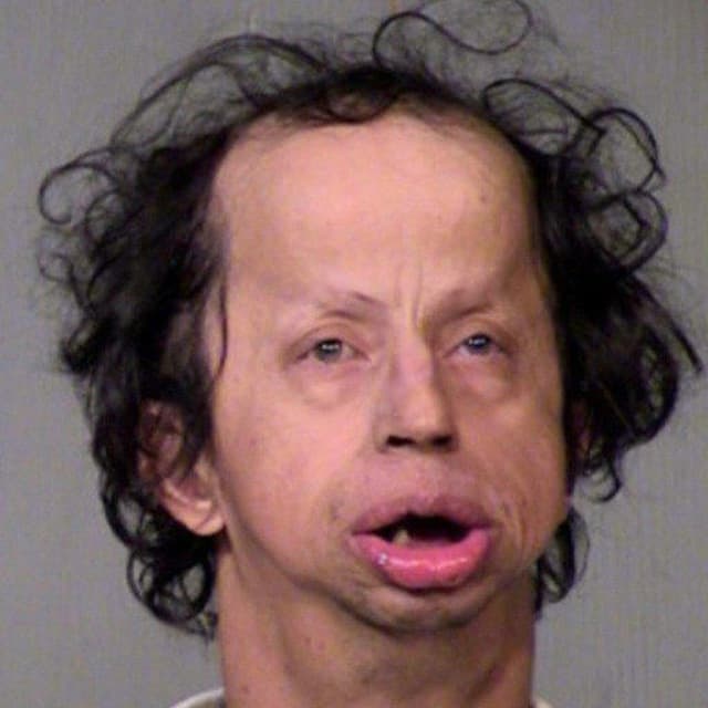 Horribel 1610770587359