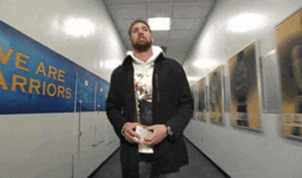 86999E89 CDA4 4897 B612 D66C557510CD