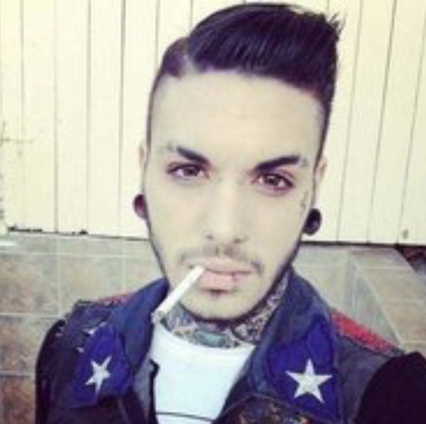 4235249C 8202 4D94 A40D F3E5596F5517