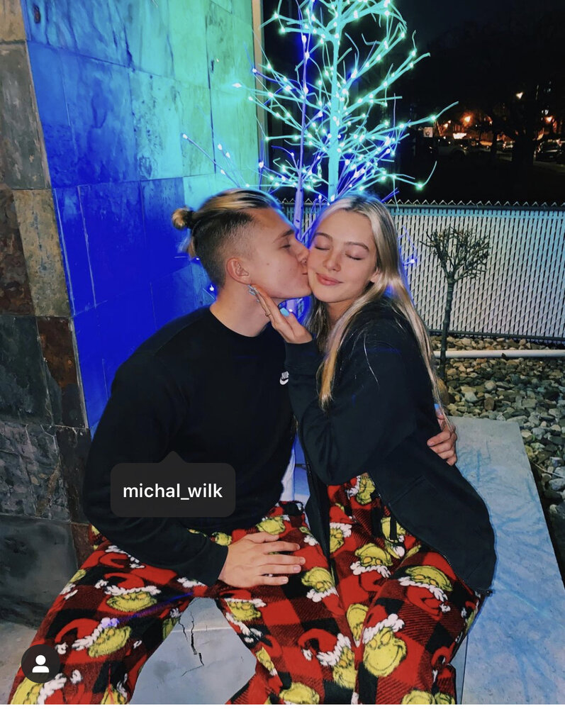 F458AF86 A102 4265 892B 6D0E08AECAEB