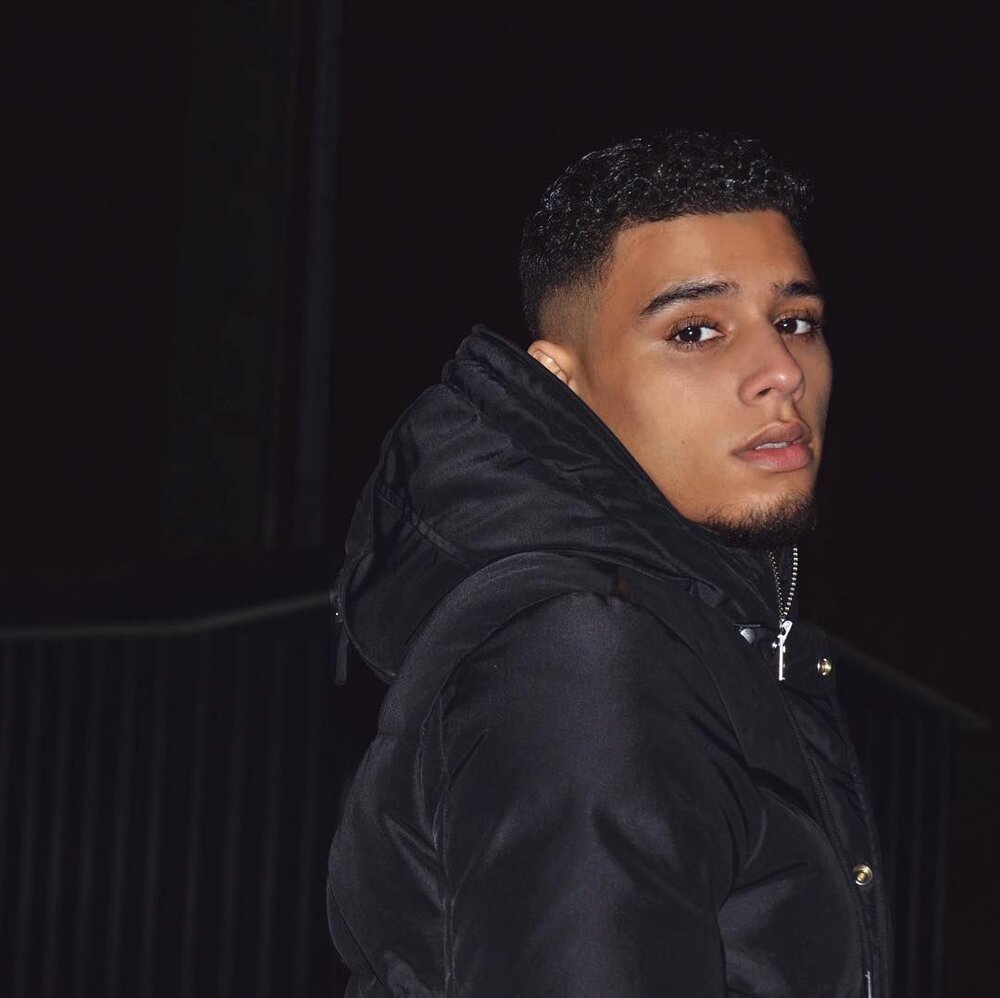 01d13e3ca9cfe3713e7af57b68a6ce93