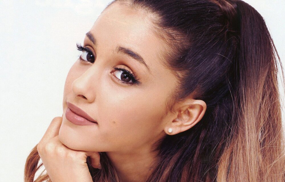 Ariana grande ariana grande 5610