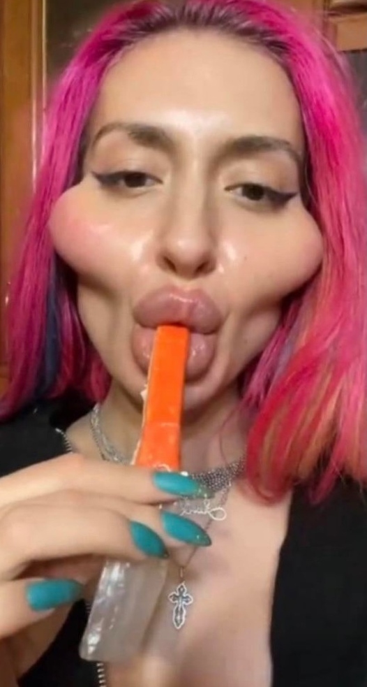 C1E7B6FC E94F 4953 A134 0923AF590D3A