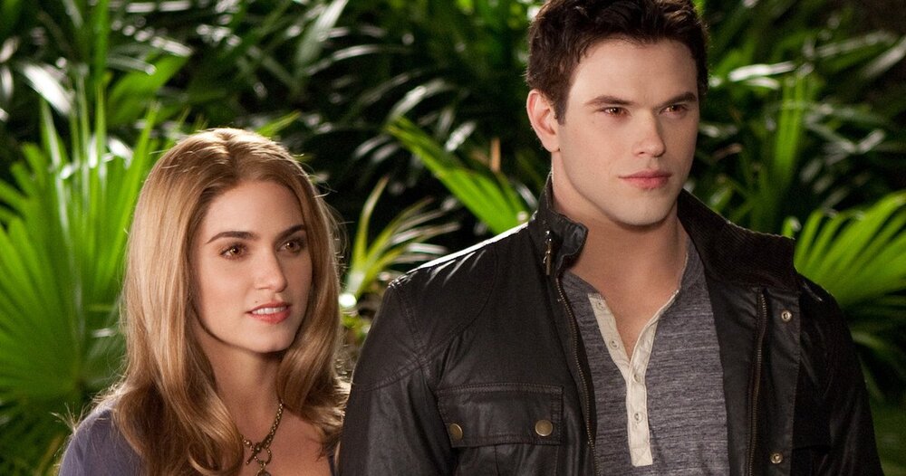 Twilight Reboot Bad Idea Kellan Lutz