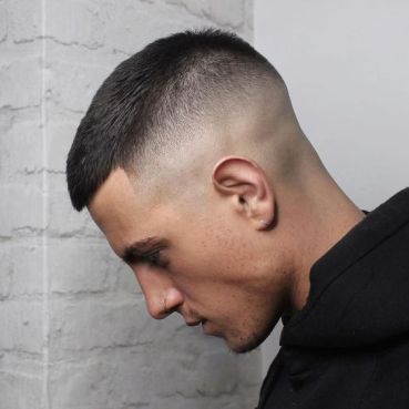 Coupe dgrade rase sur le ct