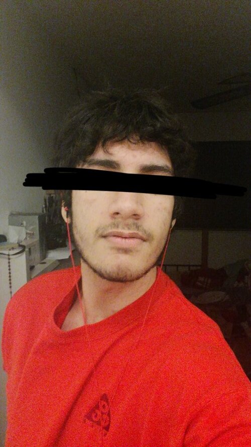 Snapchat-1781122646.jpg