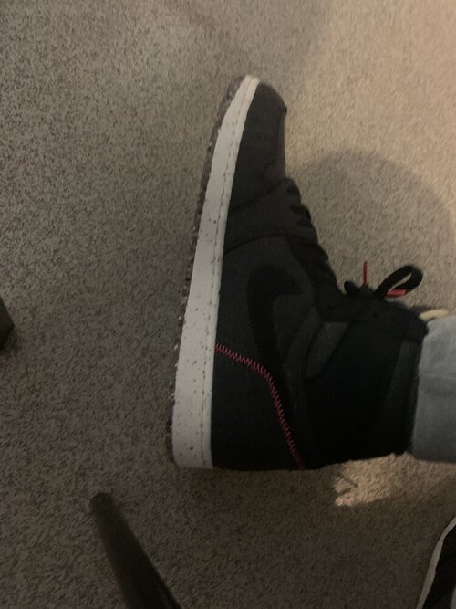 A379401B 9A23 46D0 A7F1 3CC5A893E908