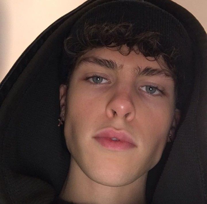 3137FE80 E311 477C B762 2C6339024AE5