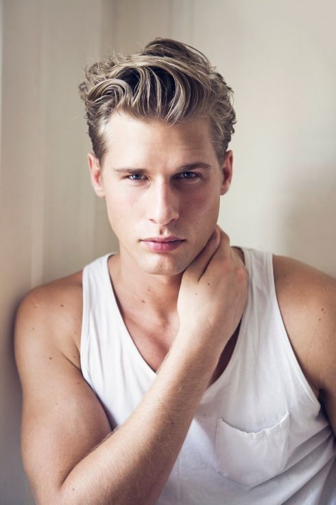 33CAA259 A470 4D80 AE52 4A70666A8EF8