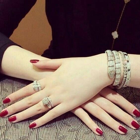 1efa2ad0e23374b1b80c54702aa198f9