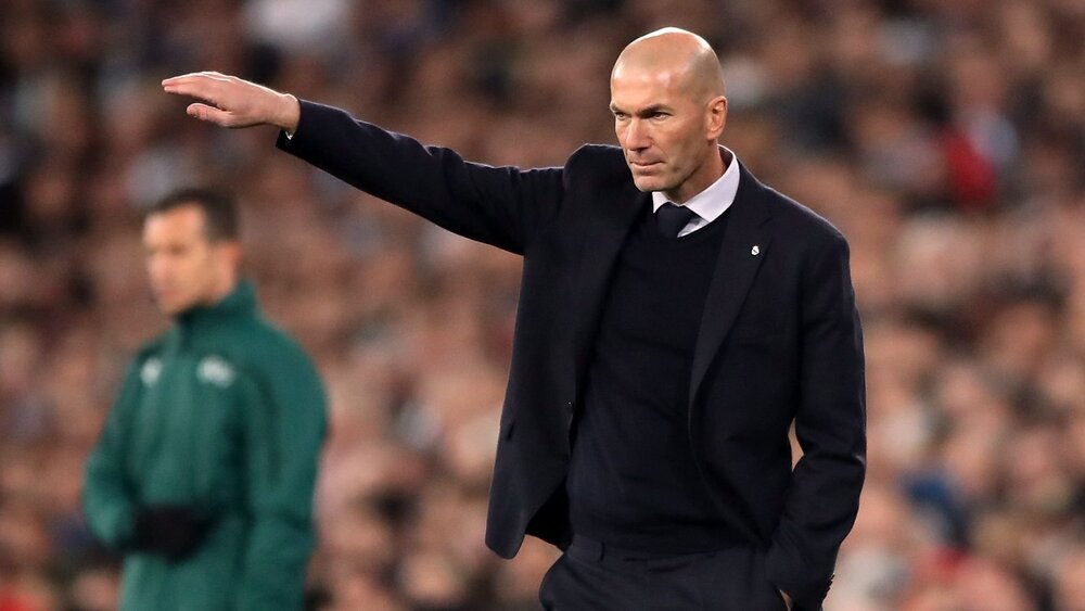 Comment animer un 4 4 2 losange zidane