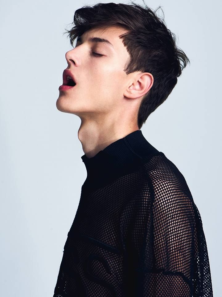 A6B582DB 8E5F 4276 9492 D6E7631B014D