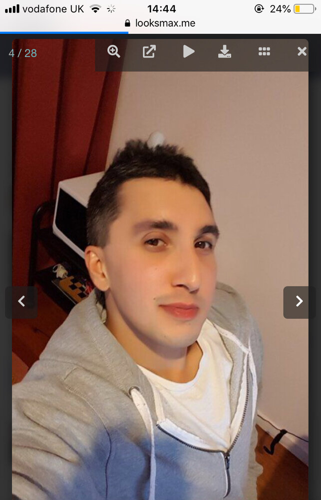 5449AFCA 0161 45F9 9319 49C5A24FED8E