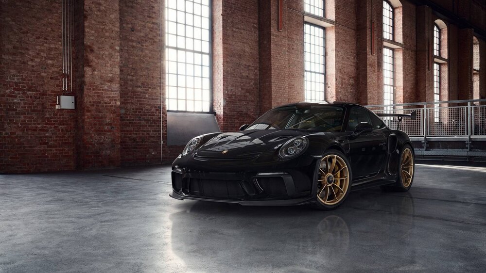 Porsche 911 gt3 rs with satin aurum wheels