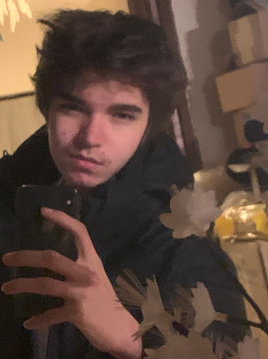 1613182824832