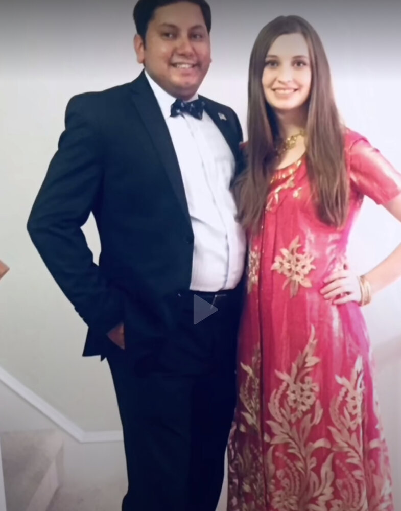 B3FCC7A4 E41E 4A7C A915 6B3F8DEA78A1